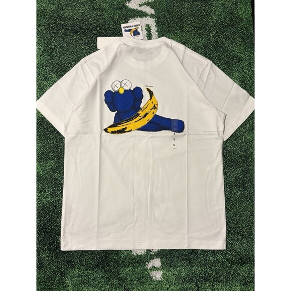 Size XL - KAWS x Warhol UT Graphic 471321 Tee - Picture 1 of 4